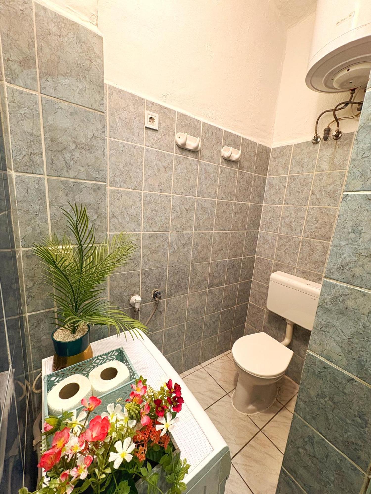 Central Private Apartment-7Pax Budapest Exterior foto